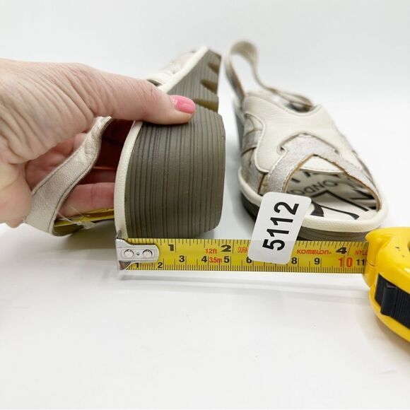 FLY London  Pearl/Off-White Cool/Mousse 39 (US Women's 8.5) Wedge Comfort Sandal - Picture 15 of 16